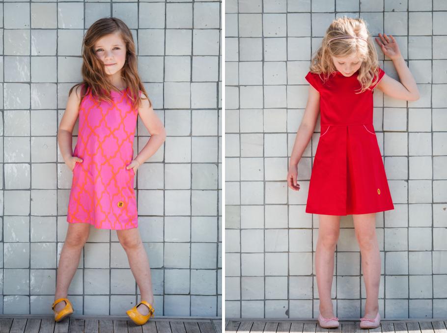 Productfotografie in Brabant met meisjes in rose en rood retro jurkjes